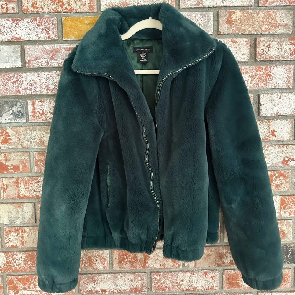 EUC Green Urban Outfitters UO Fuzzy Women's Jacket Size Small